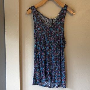 Silence and noise zipper back tank